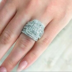 NWT 925 Sterling Silver Engagement Rings set